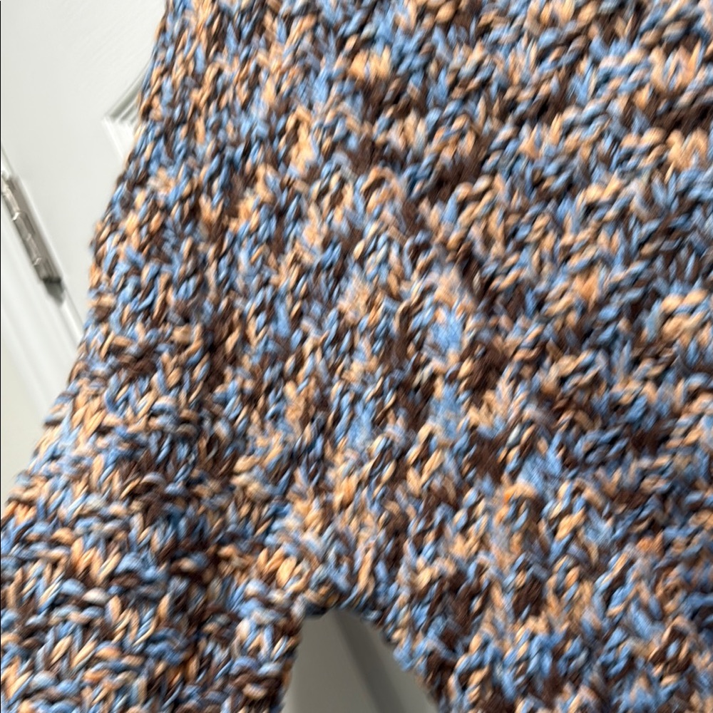 Chunky Knit Sweater in Blue and Brown by Altrd State - Picture 4 of 5